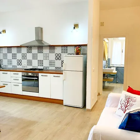 Erdgeschosswohnung Mit Garten By Interhome